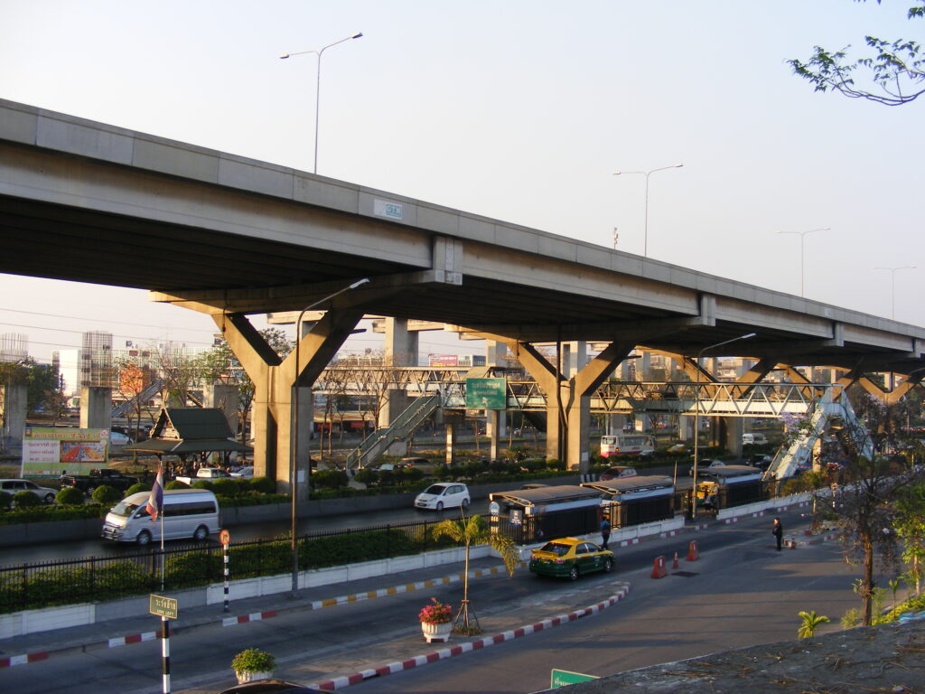 Don Mueang Airport Thailand Roads and bridges in front of the domestic terminal