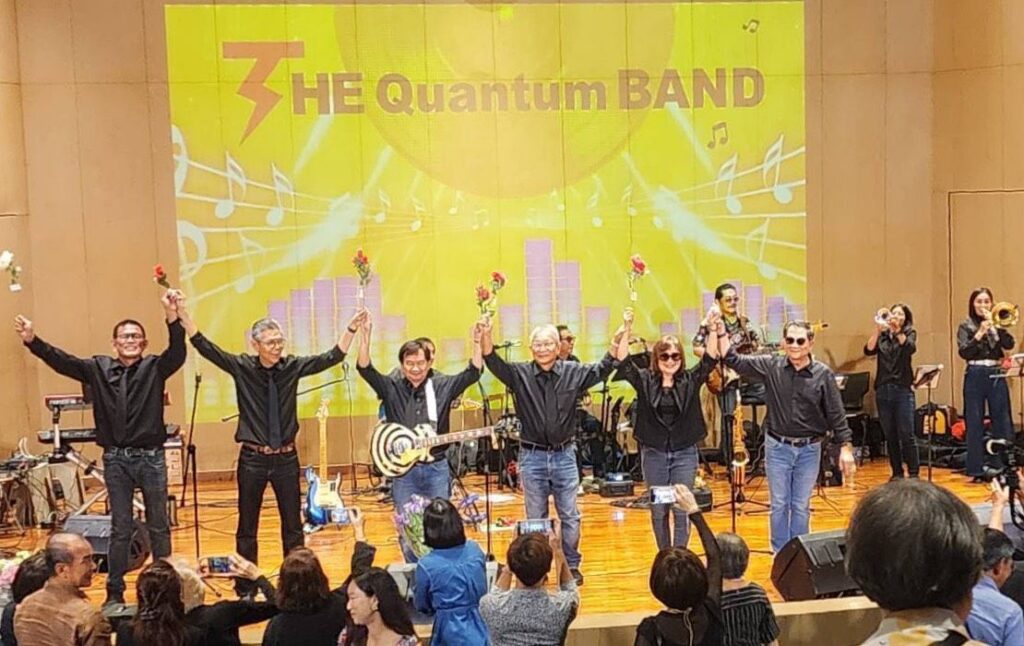 รีสเตจสุดมันส์ The Quantum Band ระดมทุนกว่า 2.36 แสน ให้น้องวิดยา 4 631782 0