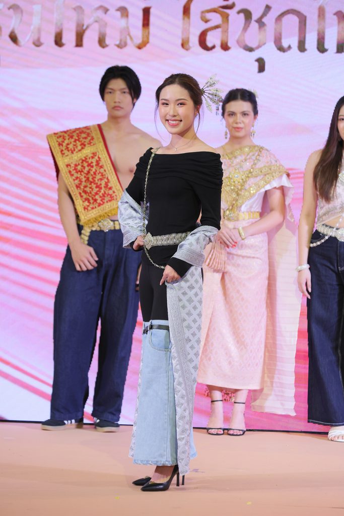ชุดไทยใส่ได้ทุกวัน! อัพเดทเทรนด์แต่งตัวคน Gen Z 5 BR6 0676 0 683x1024 1